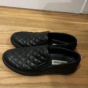 Steve Madden Women's Ecntrcqt Sneaker